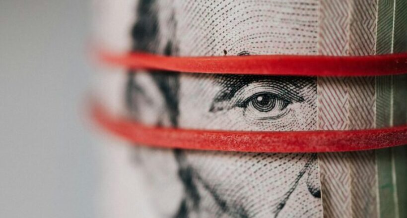 pexels-karolina-grabowska-4386476